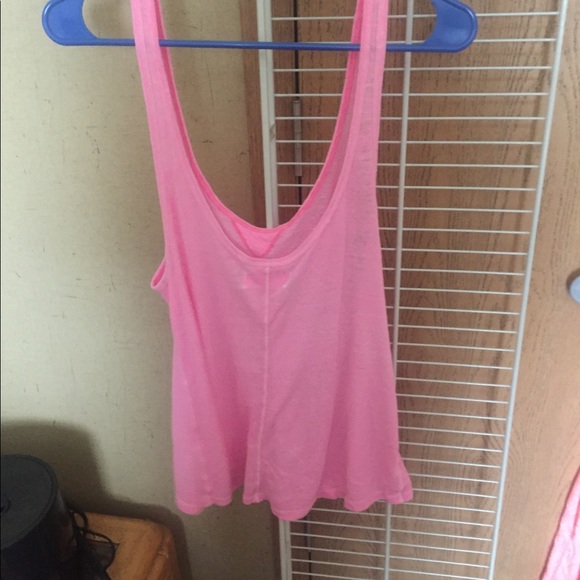 Abercrombie and Fitch tank tops - Picture 4 of 7